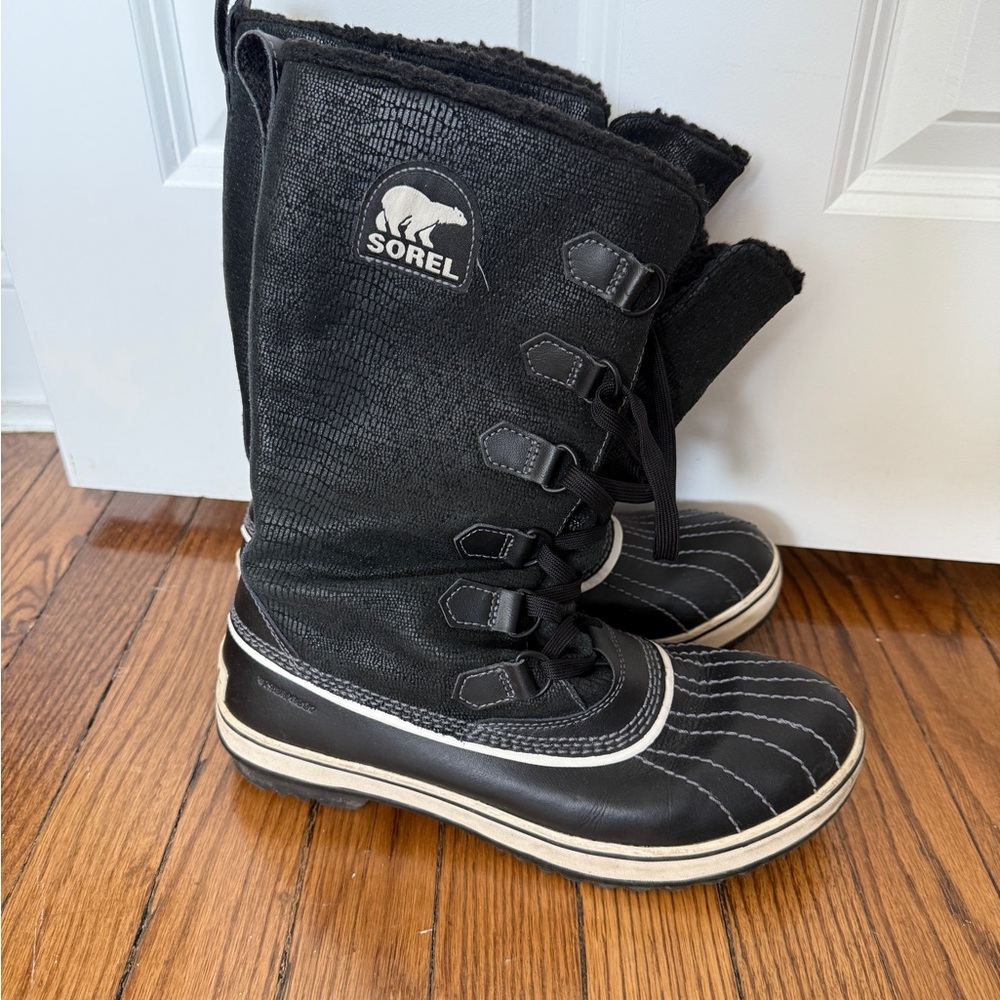 *SOLD* Sorel Lace-Up Waterproof Black Winter Boots Sz 9